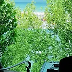 Romantic * Mamaia